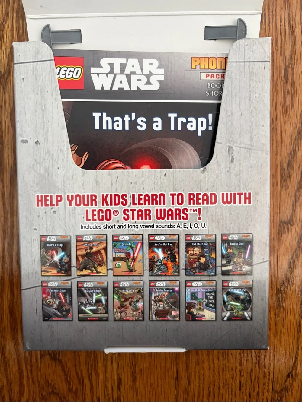 Scholastic LEGO Star Wars Phonics Pack 1 -  10 books 2 workbooks